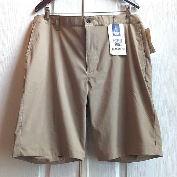 Dockers Mens Shorts - Picture 1 of 5